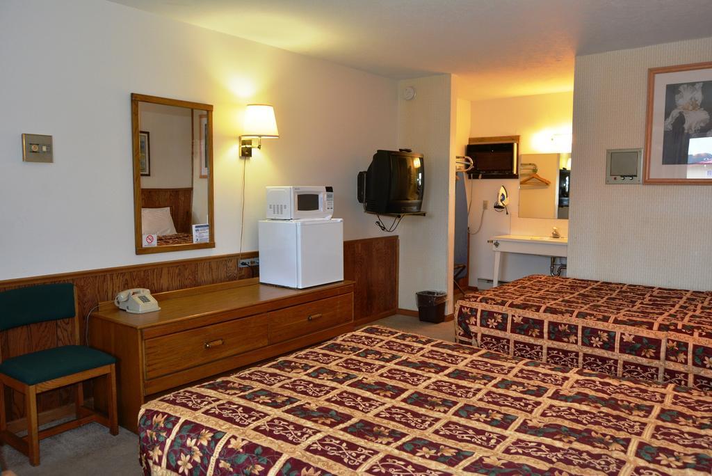 Viking Motel Lindsborg Номер фото